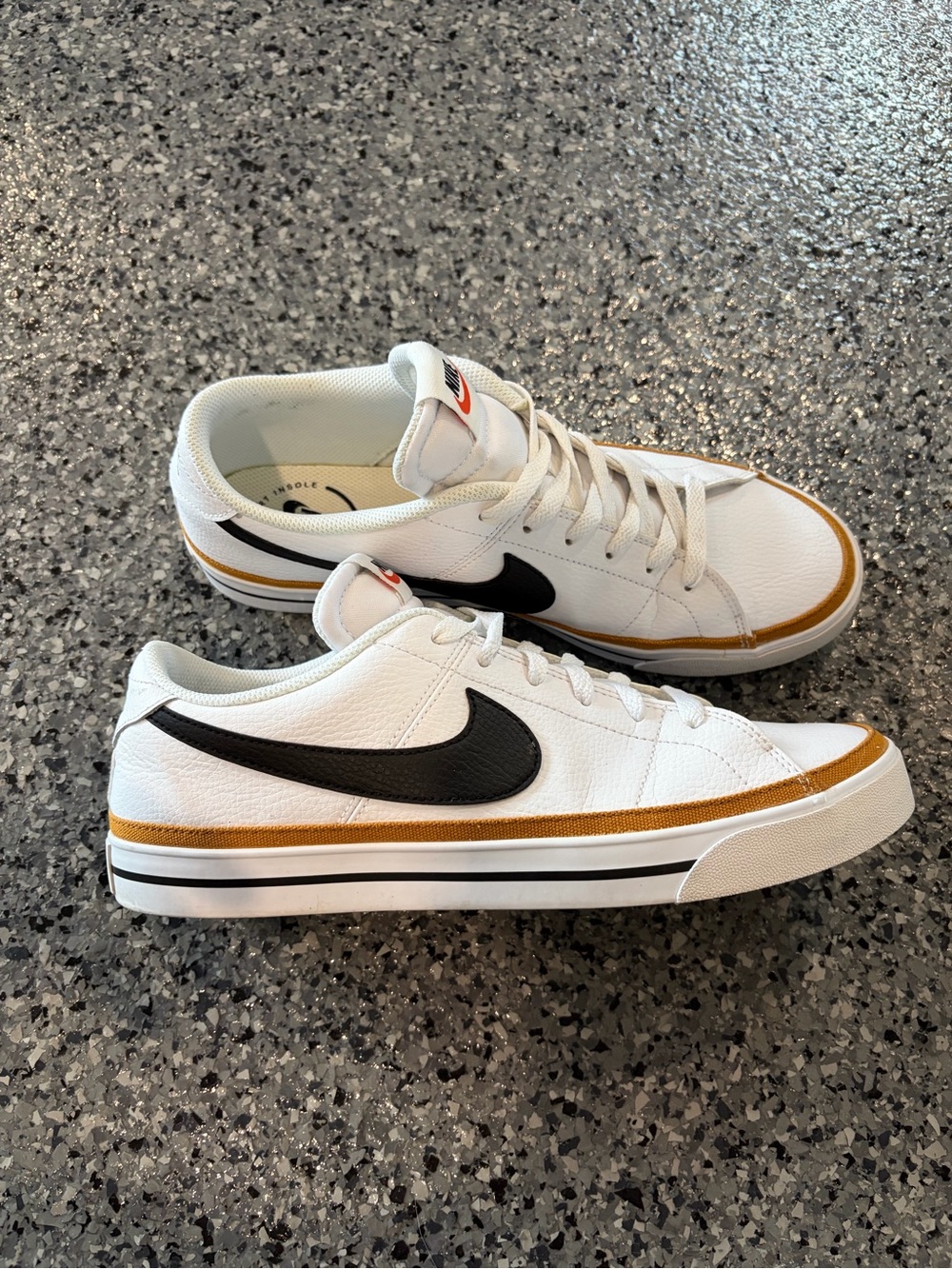 Nike Men’s Court Legacy Sneakers